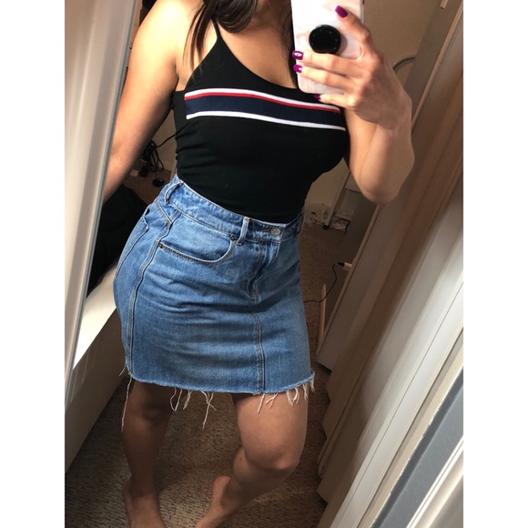 Old Navy Dresses & Skirts - Denim skirt